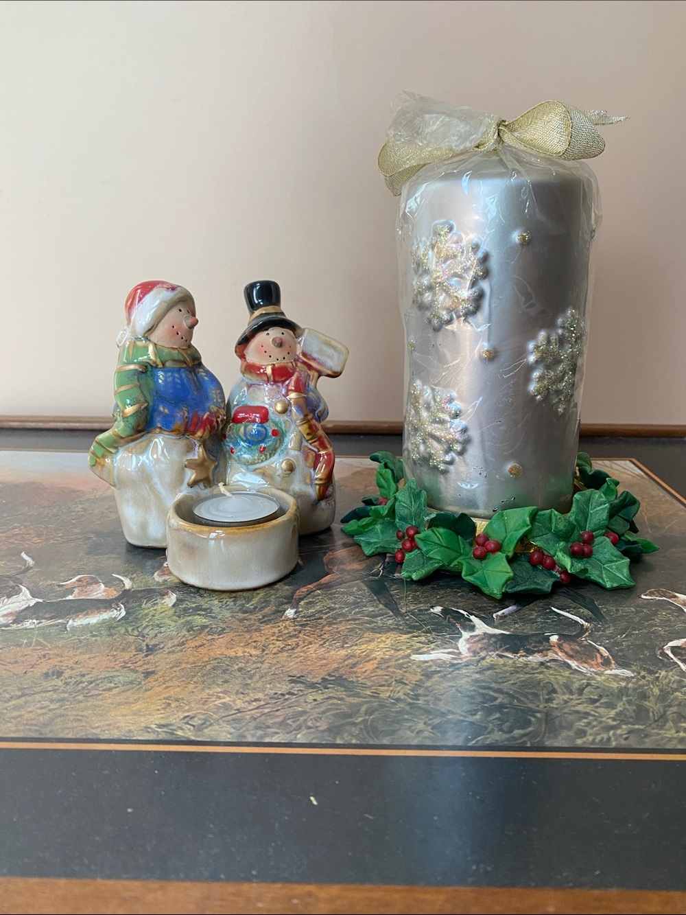 NWOT 2 Xmas Candle Holders w/ Candles included